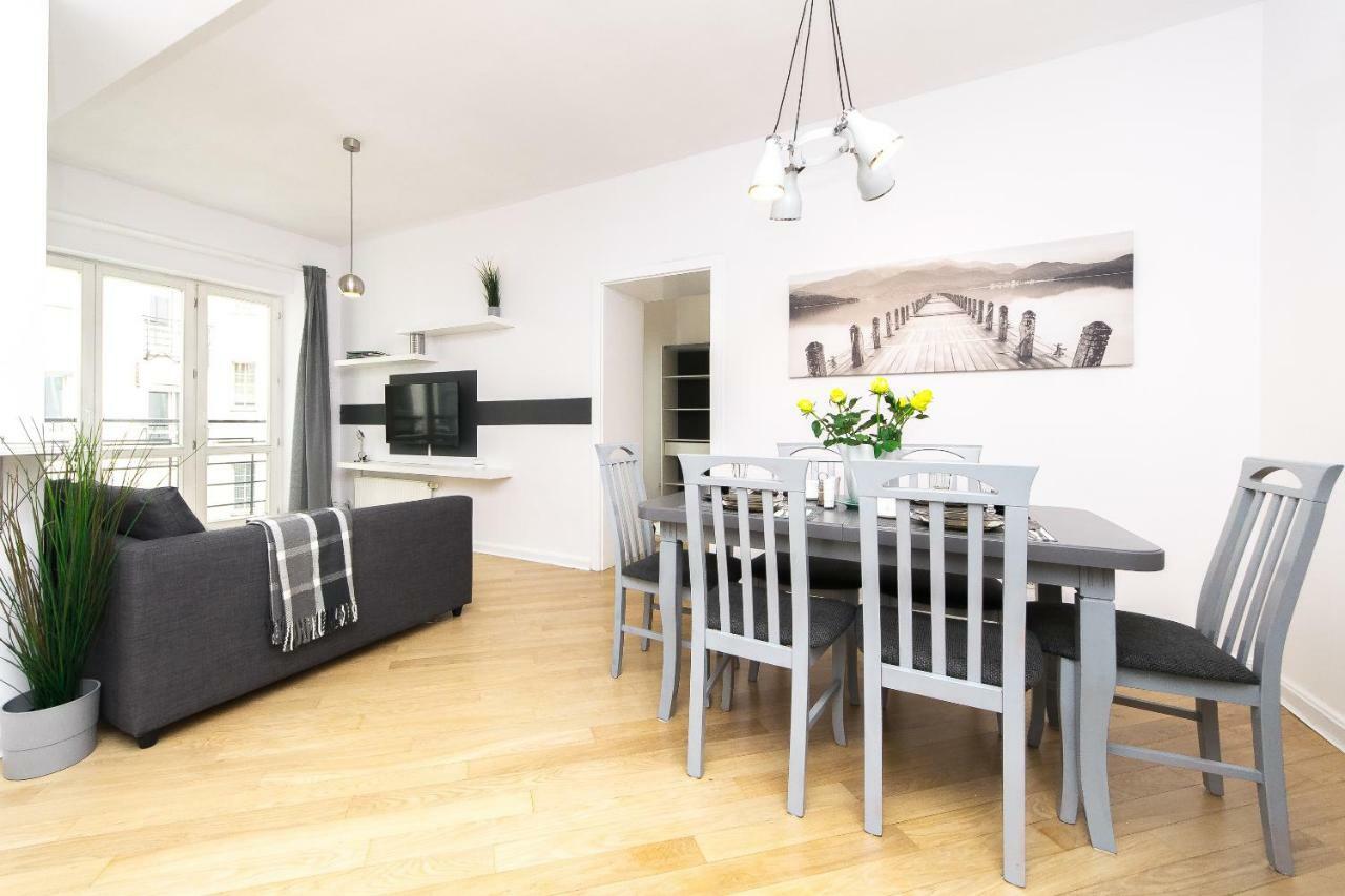Spacious Apartment In Old Town P4You Pl Cracovia Exterior foto